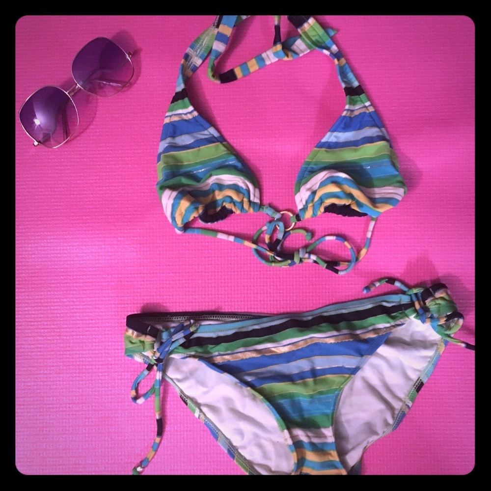 💕👙Cute Striped Bikini🌟👙